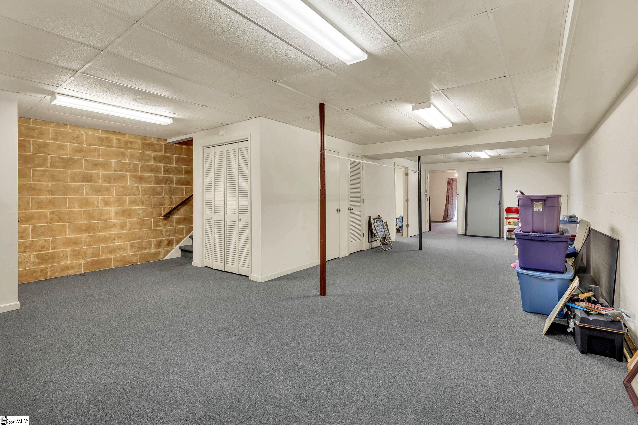 1115 D Crestview Road Easley, SC 29642 - Photo 26 of 38