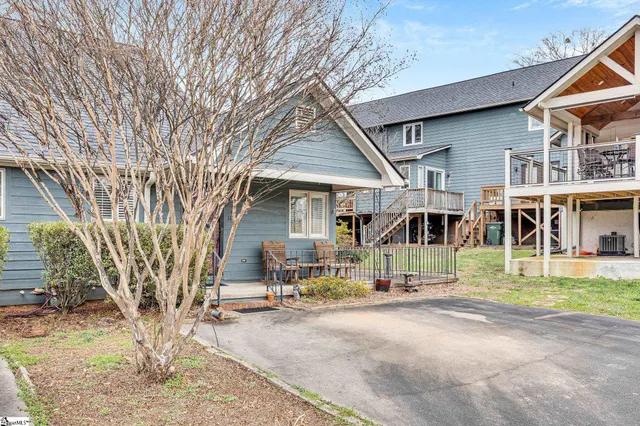 $265,000 | 1115 D Crestview Road, Easley, SC 29642