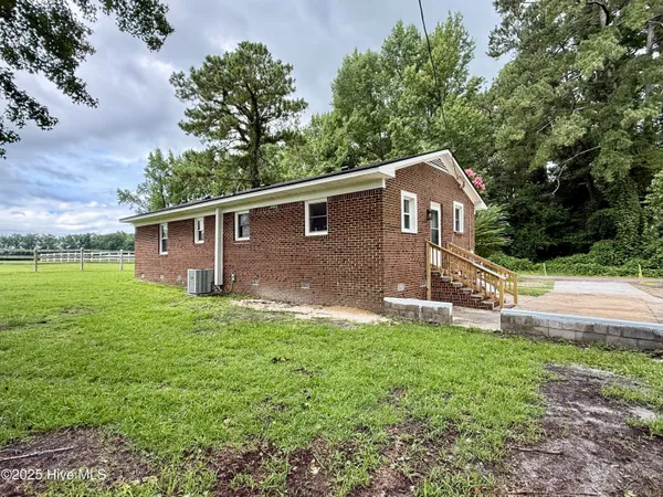 $184,500 | 104 Staton Street, Everetts, NC 27825