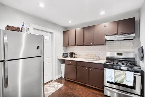 $1,995 | 185-187 K Street, Unit 187, Boston, MA 02127