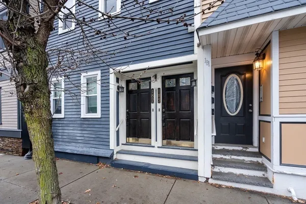 $1,995 | 185-187 K Street, Unit 187, Boston, MA 02127