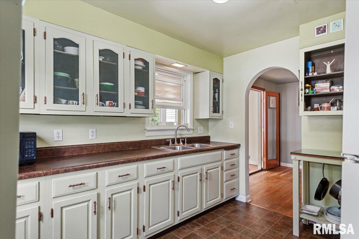 3232 South Park Avenue Springfield, IL 62704 - Photo 12 of 39