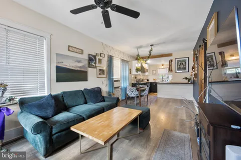 $268,000 | 11 Holcomb Lane, New Castle, DE 19720