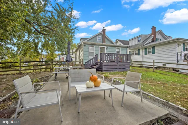 $270,000 | 11 Holcomb Lane, New Castle, DE 19720