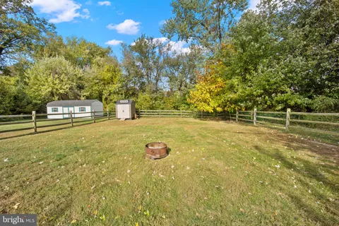 $268,000 | 11 Holcomb Lane, New Castle, DE 19720