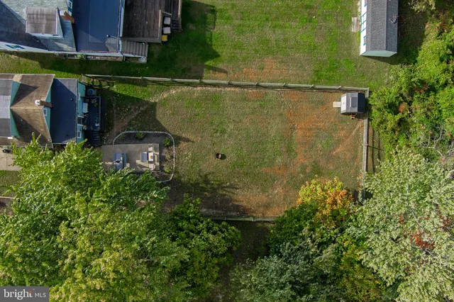 $270,000 | 11 Holcomb Lane, New Castle, DE 19720