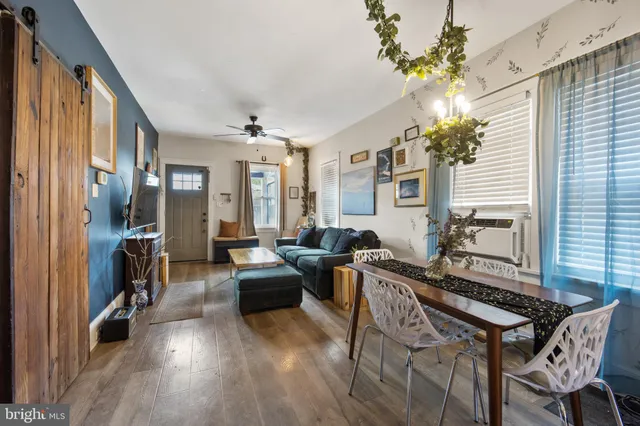 $270,000 | 11 Holcomb Lane, New Castle, DE 19720