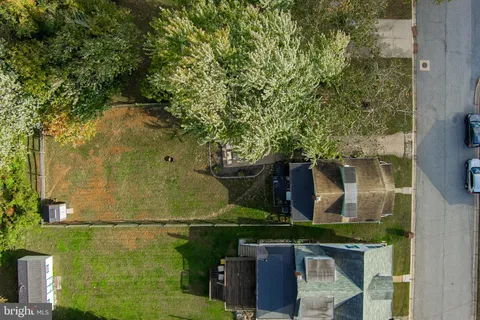 $268,000 | 11 Holcomb Lane, New Castle, DE 19720