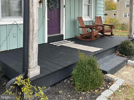 $268,000 | 11 Holcomb Lane, New Castle, DE 19720