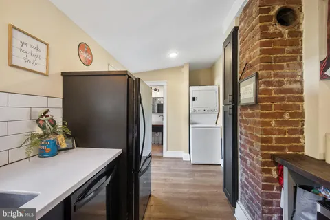 $268,000 | 11 Holcomb Lane, New Castle, DE 19720