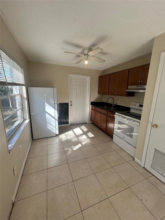 276 Short Street Lake Mary, FL 32746 - Photo 4 of 11