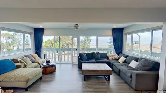 $1,699,000 | 656 South Alu Road, Wailuku, HI 96793