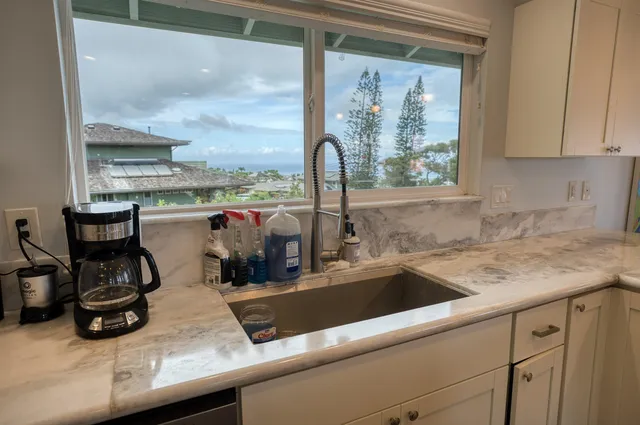 $1,699,000 | 656 South Alu Road, Wailuku, HI 96793