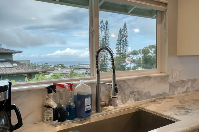 $1,699,000 | 656 South Alu Road, Wailuku, HI 96793