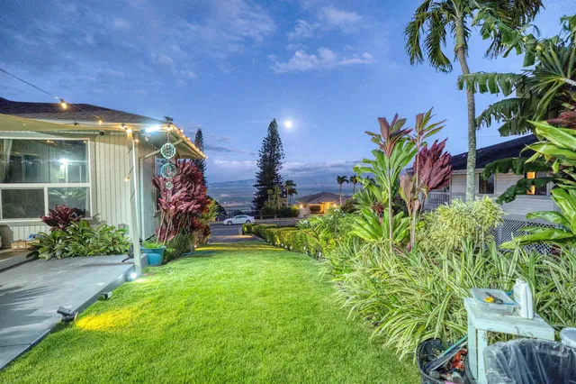 $1,699,000 | 656 South Alu Road, Wailuku, HI 96793