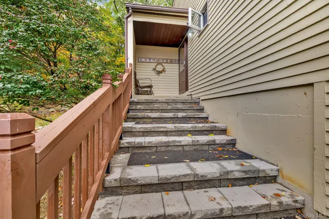 $440,000 | 9 Cherry Court, Highland Mills, NY 10930