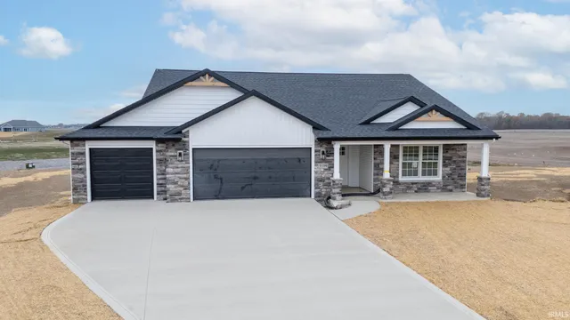 $384,900 | 5599 Broad Fields Cove, Fort Wayne, IN 46818