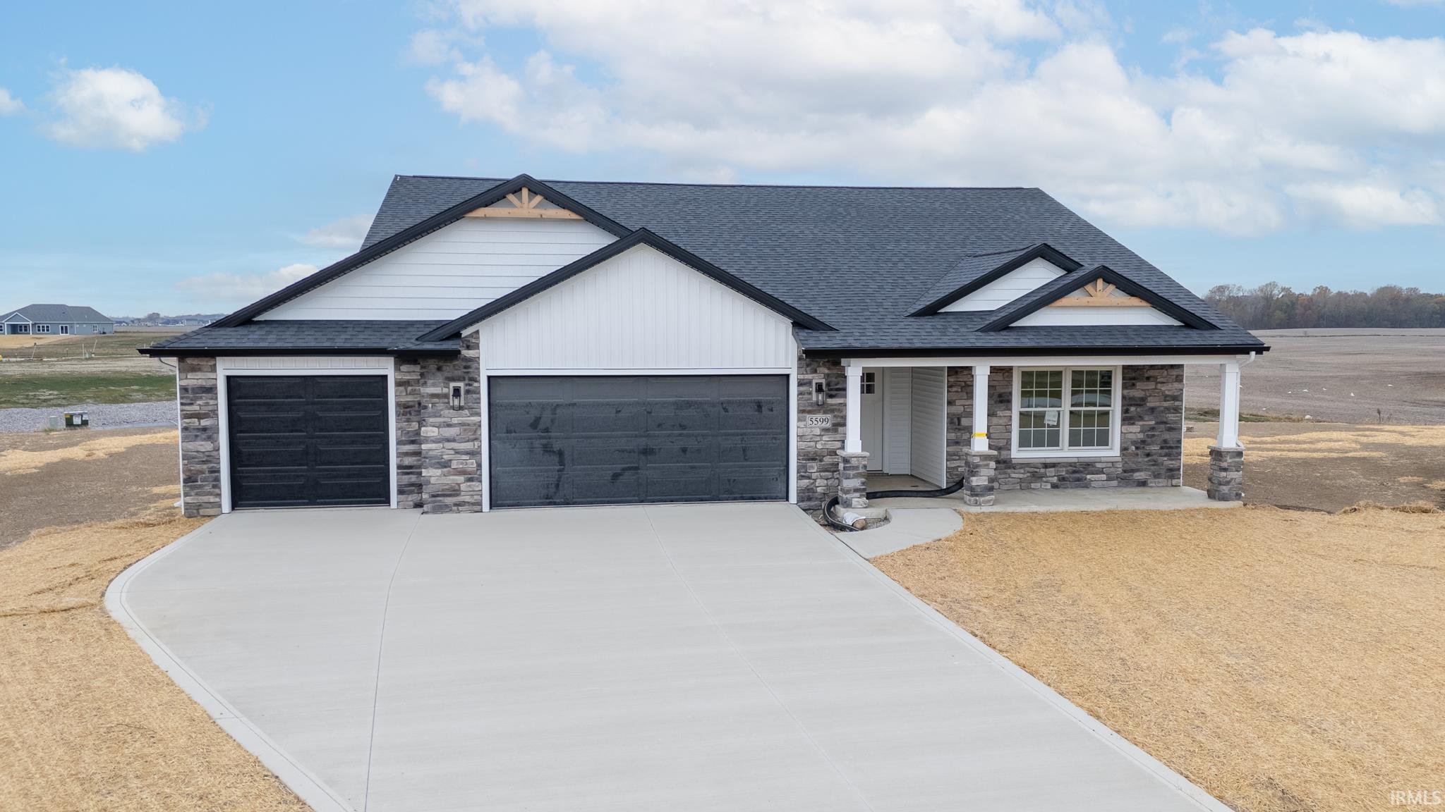 5599 Broad Fields Cove Fort Wayne, IN 46818 - Photo 1 of 36