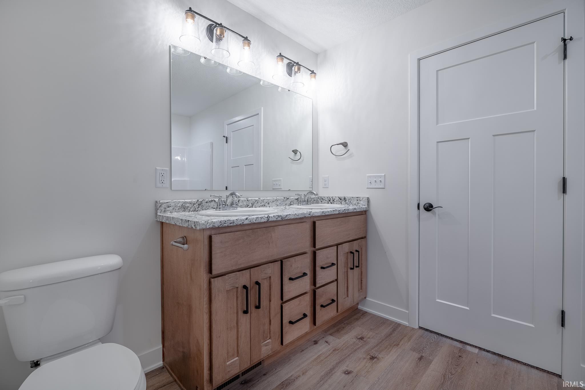 5599 Broad Fields Cove Fort Wayne, IN 46818 - Photo 22 of 36