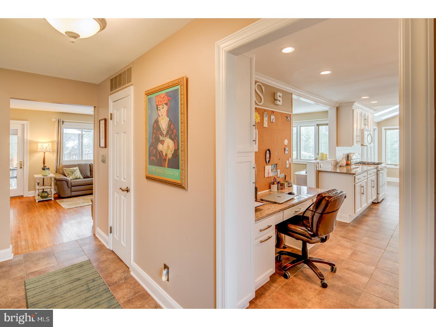207 Sharrowvale Road Cherry Hill, NJ 08034 - Photo 3 of 25