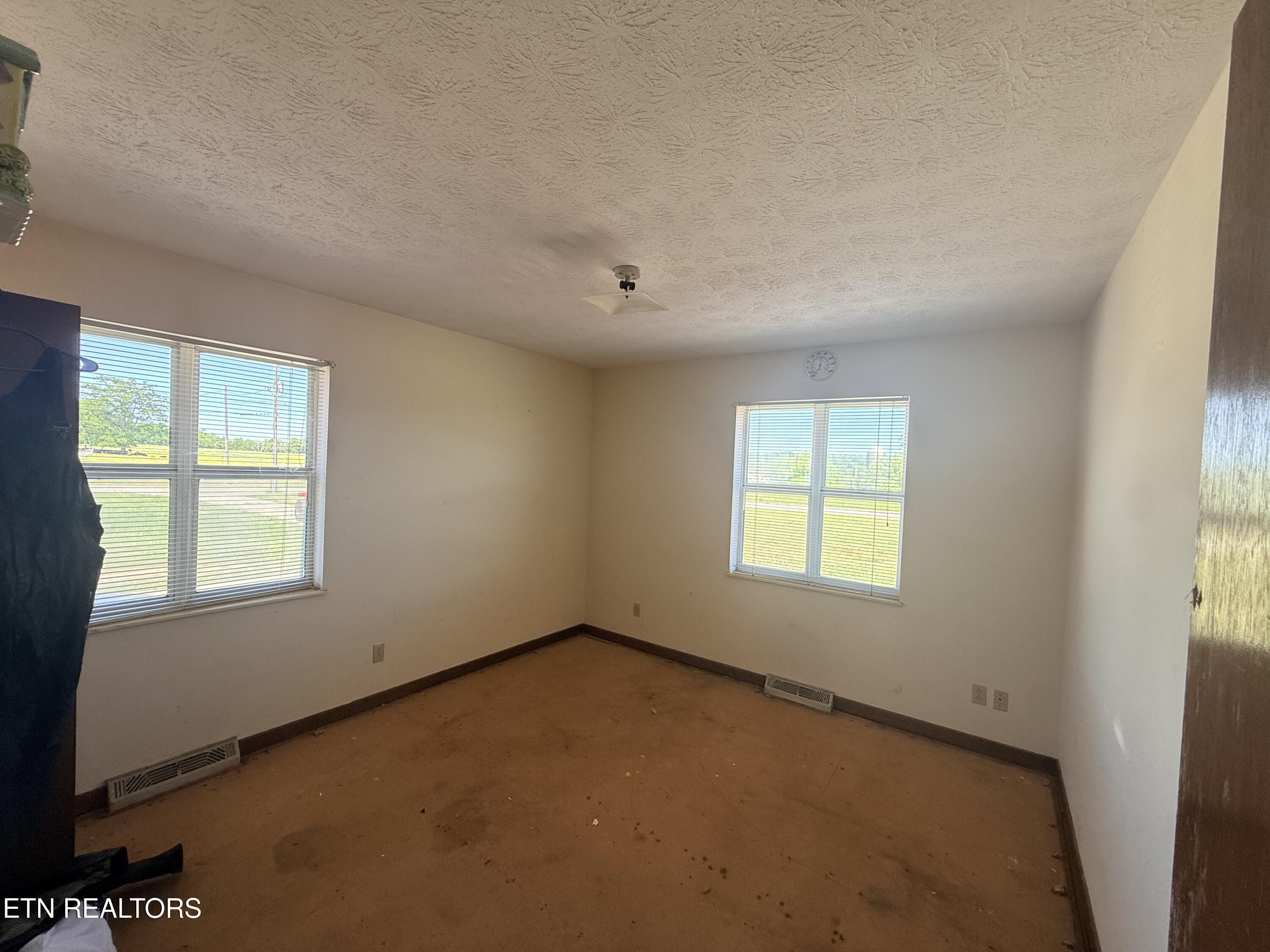 5752 Spencer Hale Road Morristown, TN 37813 - Photo 20 of 26 IMG_0412