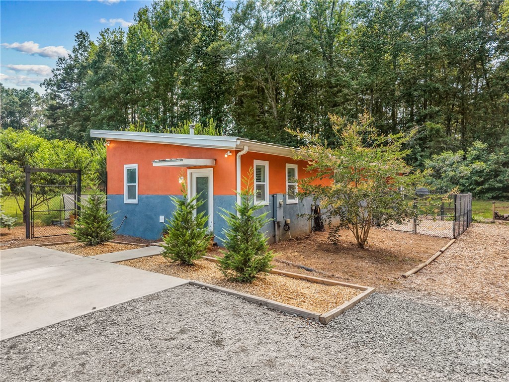 3005 Smokey Road Athens, GA 30601 - Photo 2 of 63