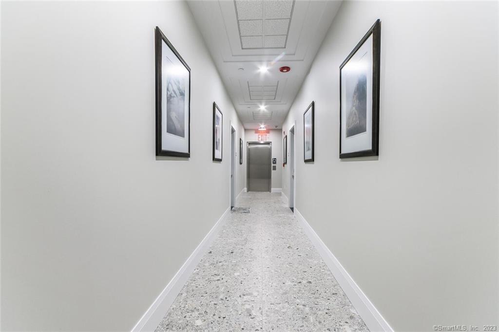 1990 Bronson Road, Unit 8 Fairfield, CT 06824 - Photo 25 of 28