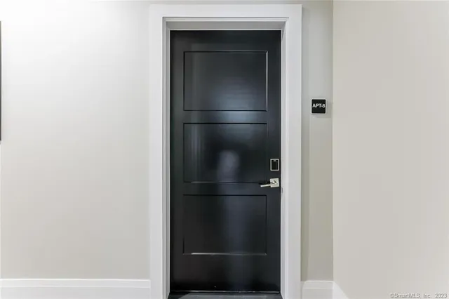 $4,795 | 1990 Bronson Road, Unit 8, Fairfield, CT 06824