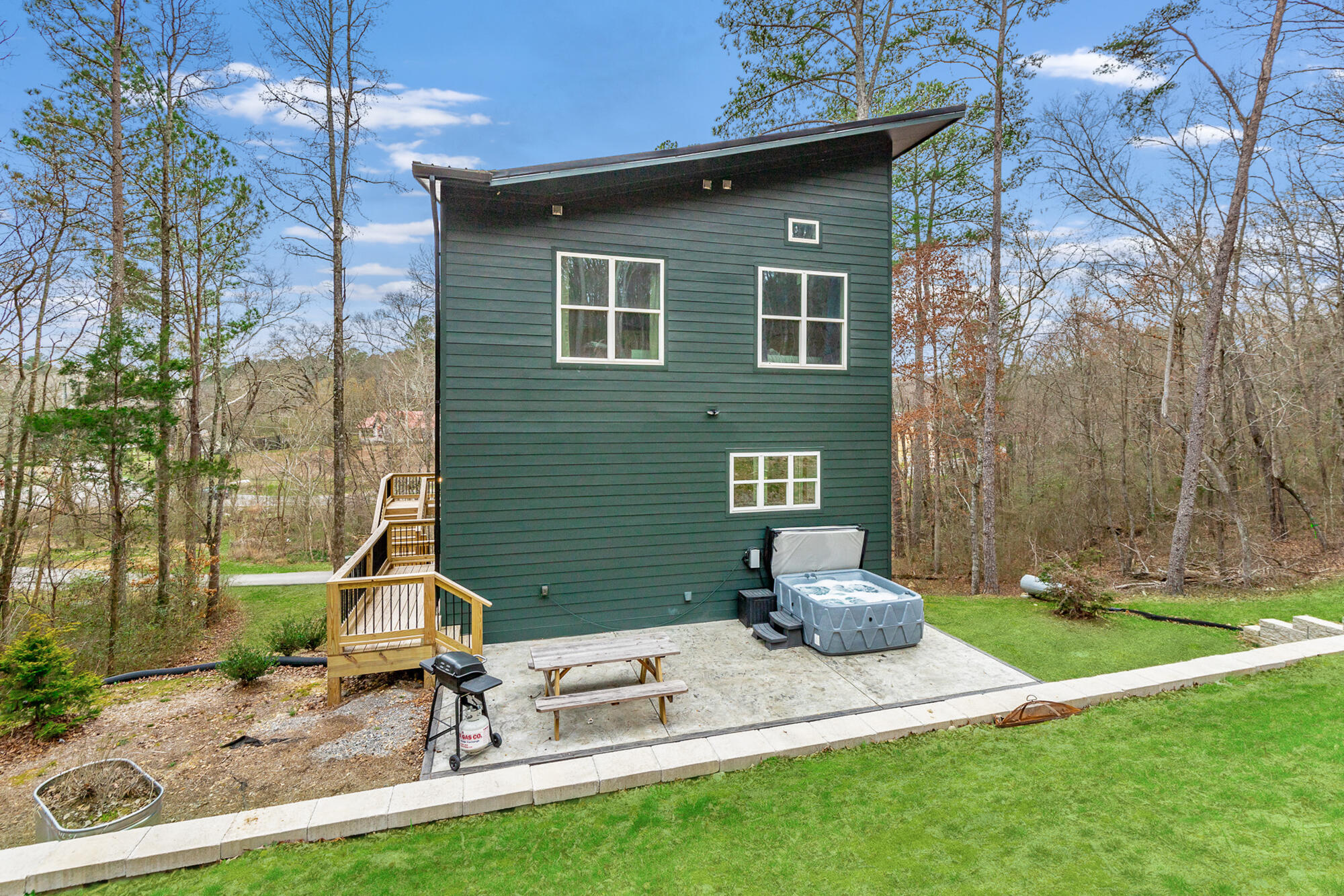 72 Rohan Lane Chickamauga, GA 30707 - Photo 13 of 86 72 Rohan Lane HD-96