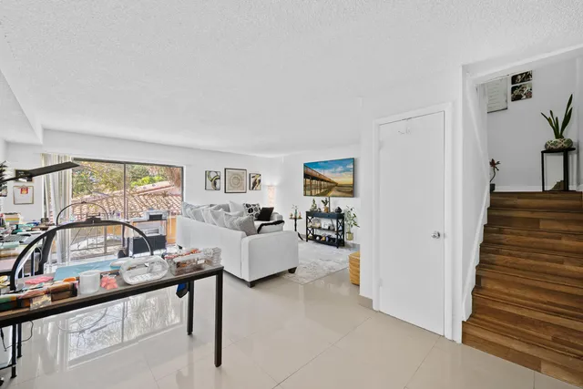 $205,000 | 3750 Northwest 115th Way, Unit 91, Coral Springs, FL 33065