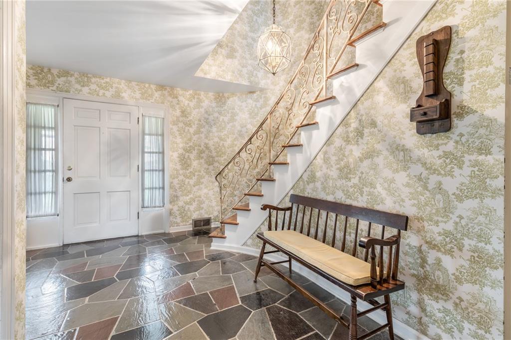 575 Harmony Road New Brighton, PA 15066 - Photo 4 of 25 Gallery Image 4