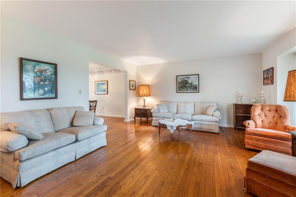 575 Harmony Road New Brighton, PA 15066 - Photo 5 of 25 Gallery Image 5