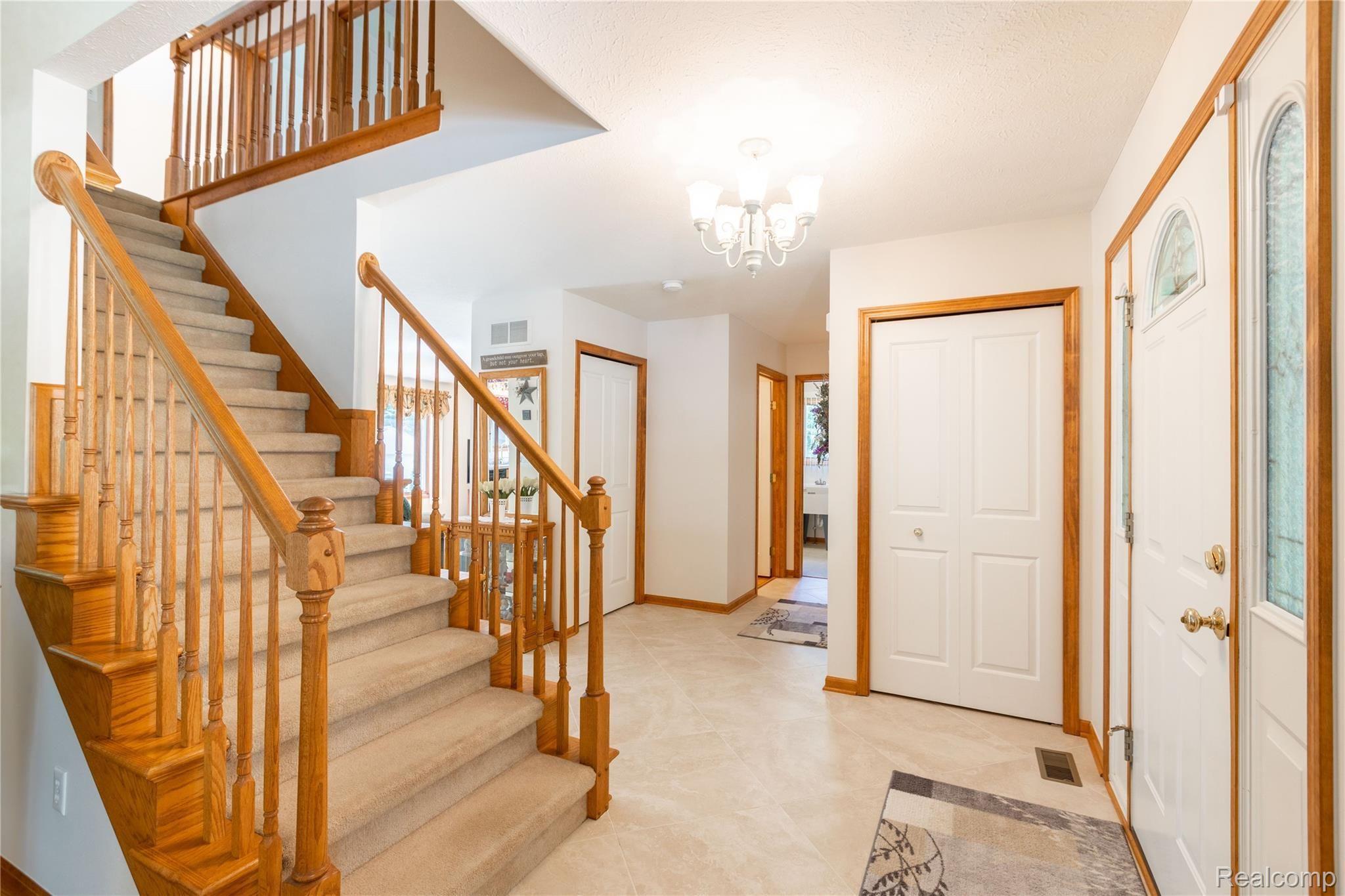 14555 Reeck Road Southgate, MI 48195 - Photo 5 of 36 14555 Reeck Rd, Southgate (3 of 36).jpg