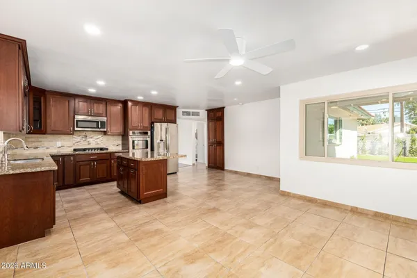 $3,200 | 3507 North Apache Way, Scottsdale, AZ 85251