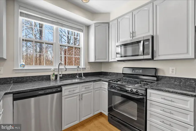 $3,800 | 6254 Taliaferro Way, Alexandria, VA 22315