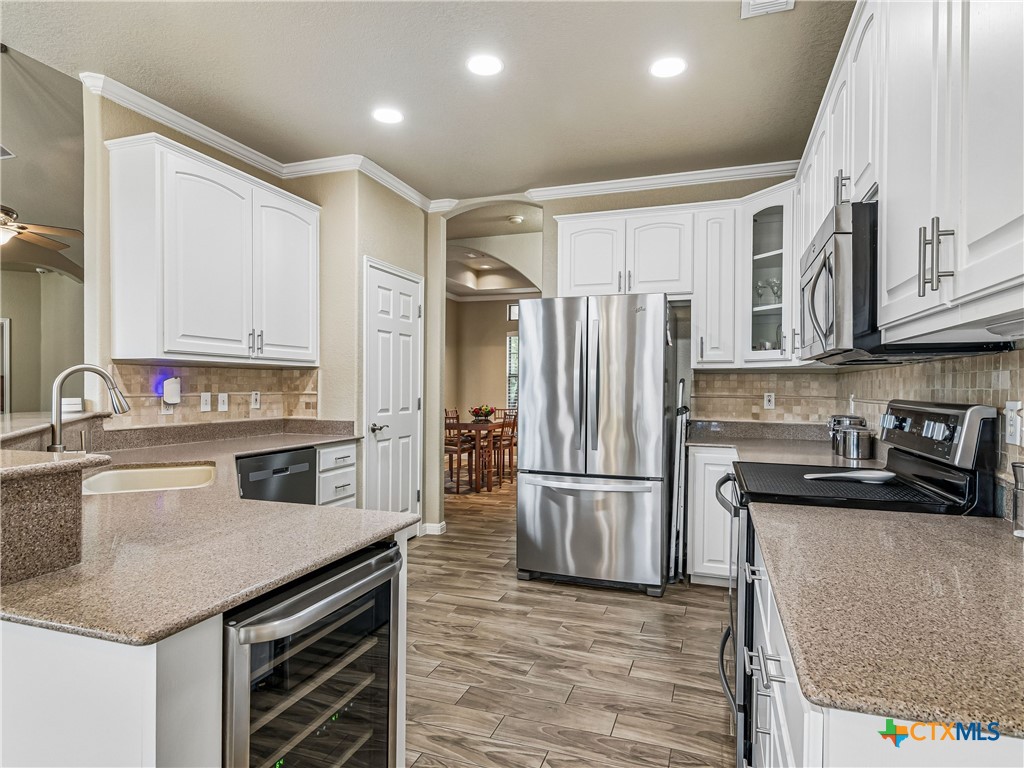 184 Stockman Circle Spring Branch, TX 78070 - Photo 17 of 47