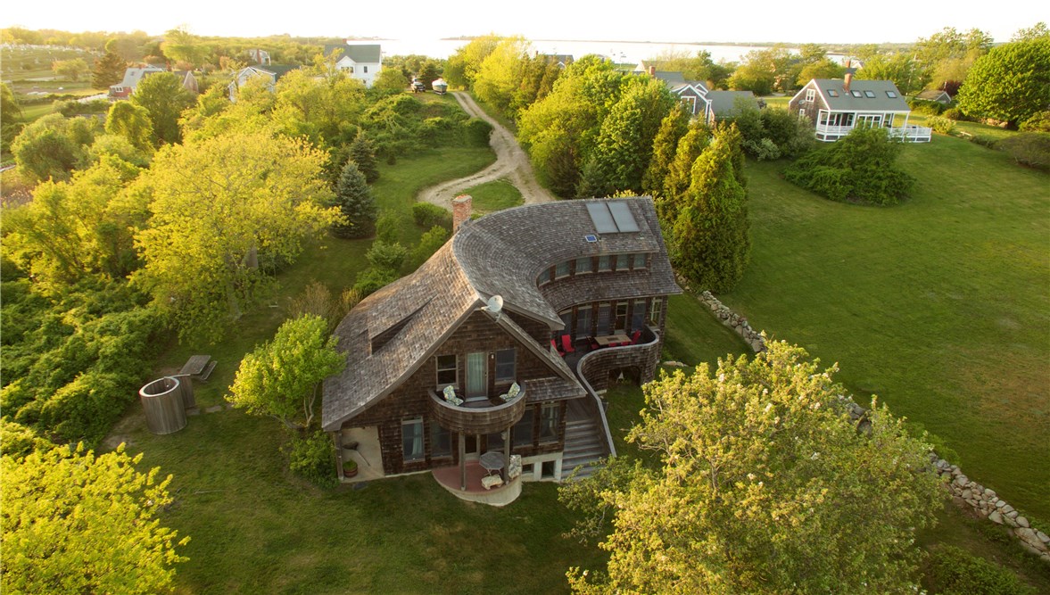 1267 West Side Road Block Island, RI 02807 - Photo 4 of 29