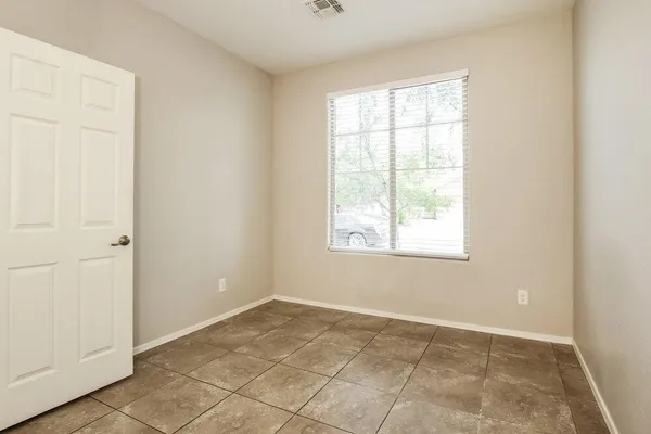 $2,725 | 8889 West Cameron Drive, Peoria, AZ 85345