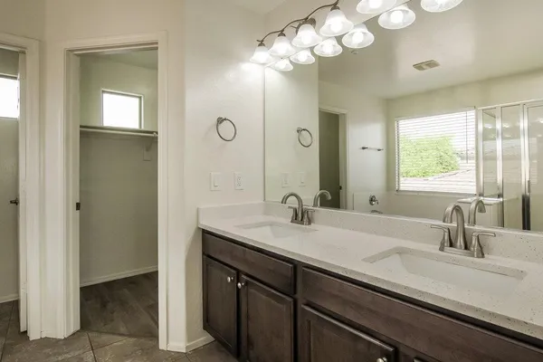 $2,725 | 8889 West Cameron Drive, Peoria, AZ 85345