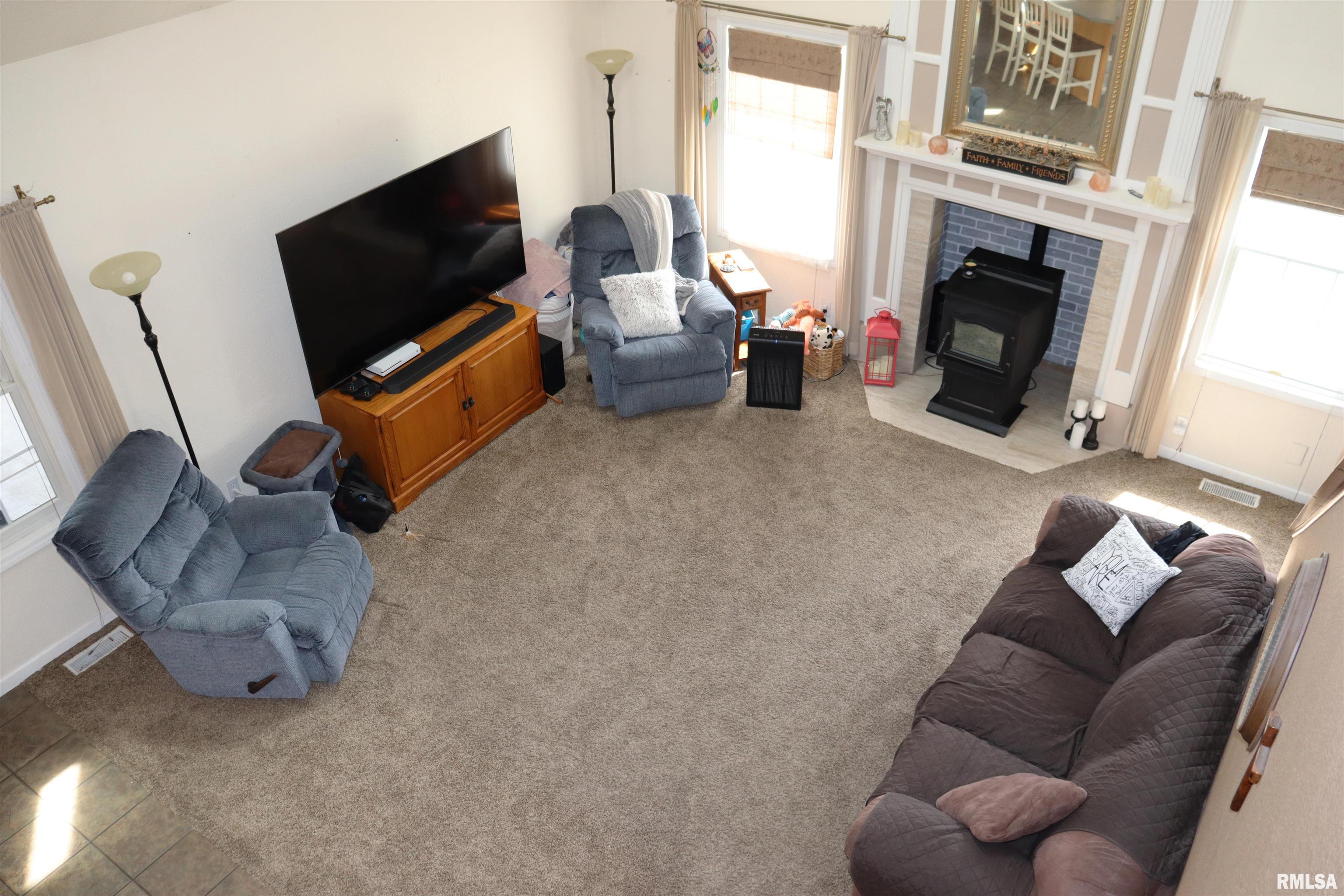 1157 East Guth Road Washington, IL 61571 - Photo 15 of 74