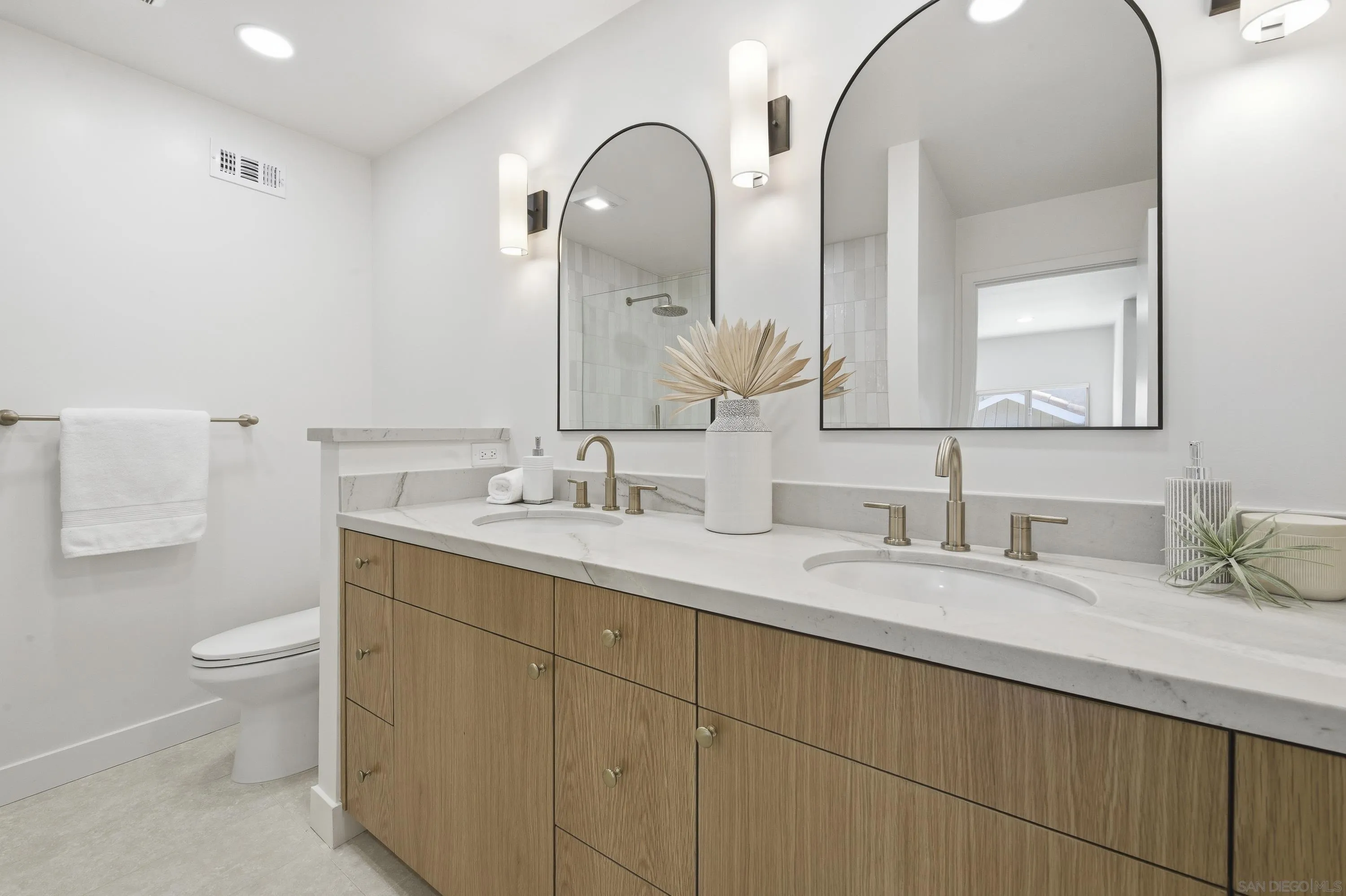 1519 Valleda Lane Encinitas, CA 92024 - Photo 30 of 68