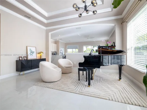 $5,500 | 903 Northwest 167th Avenue, Pembroke Pines, FL 33028