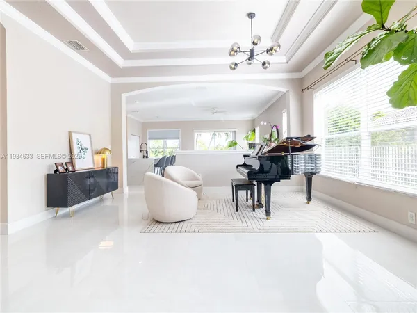 $5,500 | 903 Northwest 167th Avenue, Pembroke Pines, FL 33028