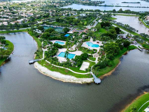 $5,500 | 903 Northwest 167th Avenue, Pembroke Pines, FL 33028