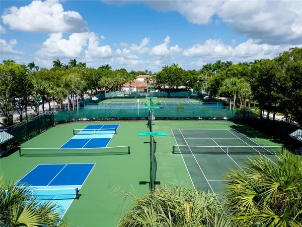 $5,500 | 903 Northwest 167th Avenue, Pembroke Pines, FL 33028