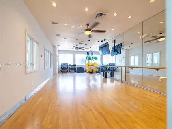 $5,500 | 903 Northwest 167th Avenue, Pembroke Pines, FL 33028