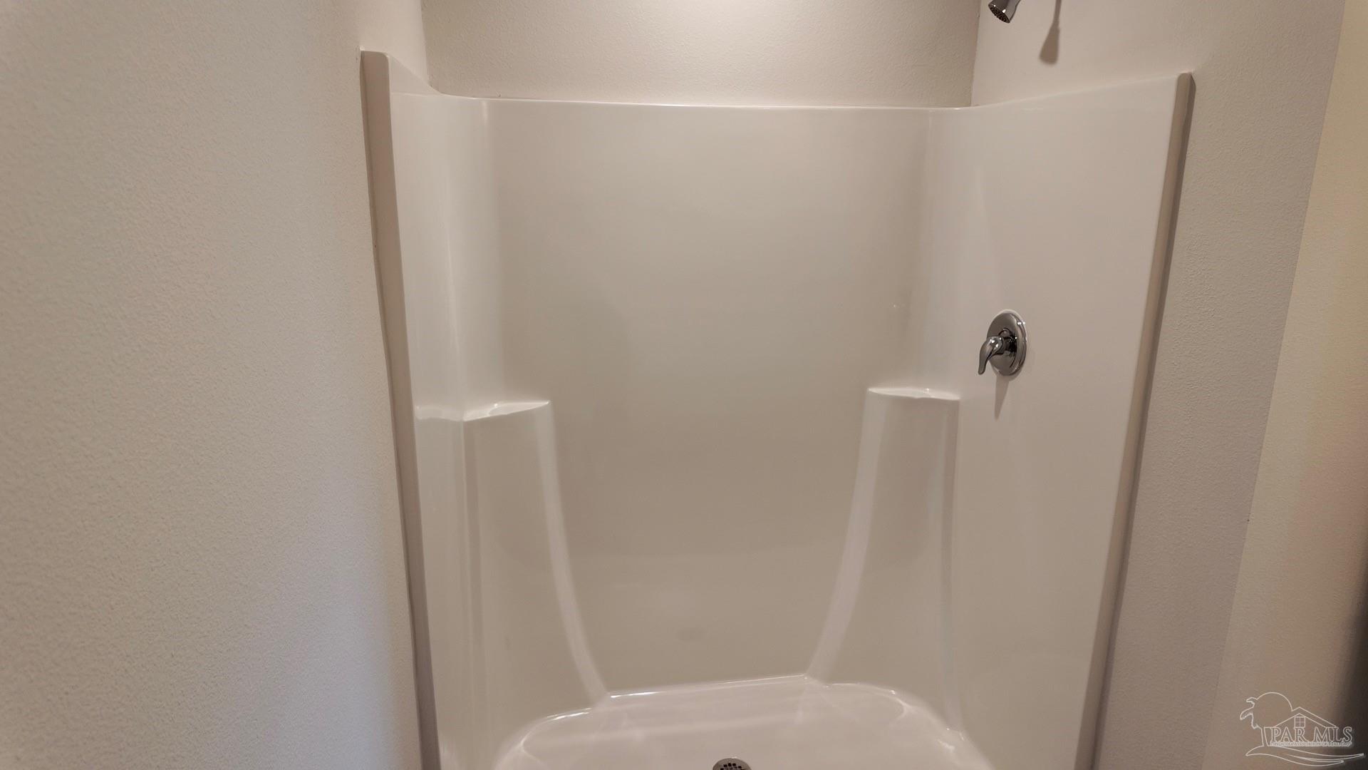 6400 Firefly Drive Milton, FL 32583 - Photo 22 of 41 a bathroom with a shower