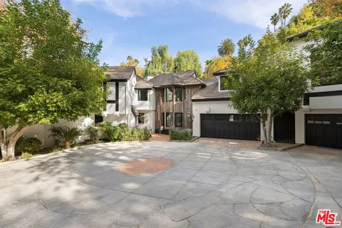 $4,799,999 | 16881 Oak View Drive, Encino, CA 91436