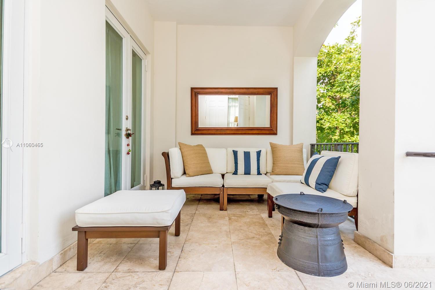 290 Fernwood Road, Unit 2 Key Biscayne, FL 33149 - Photo 4 of 28