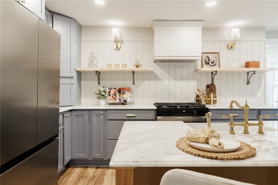 20 Gardiner Park Rochester, NY 14607 - Photo 11 of 44